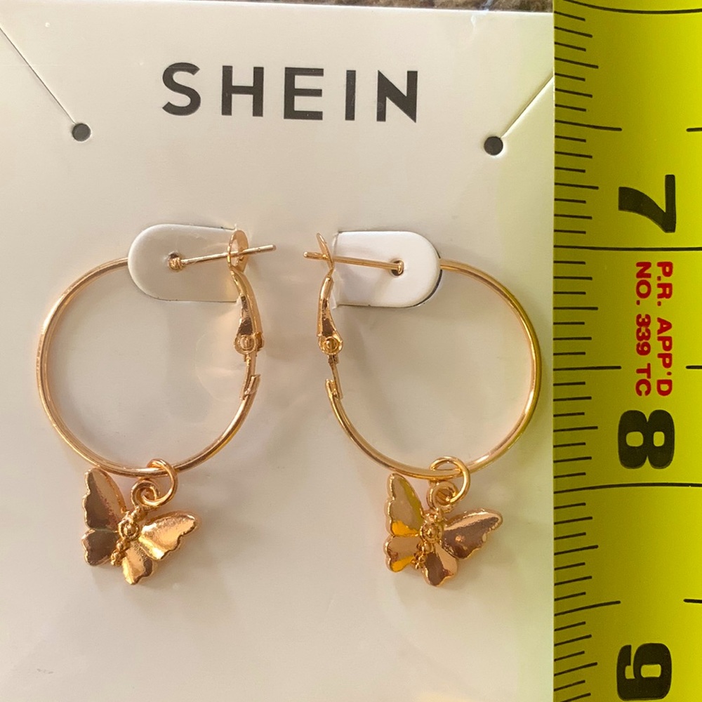 NWT Butterfly earrings 🦋 - Picture 3 of 3
